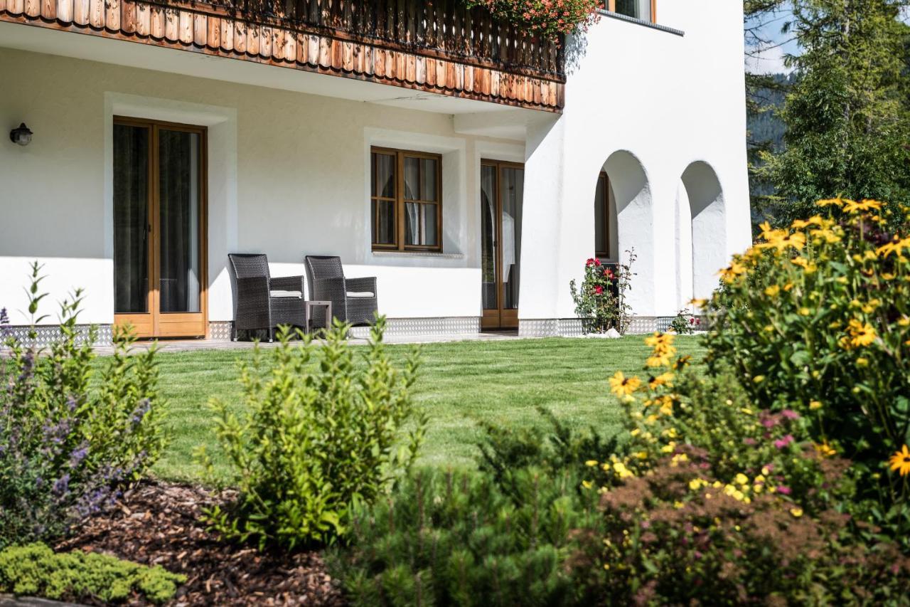 Residence Floralp Colfosco Exterior photo